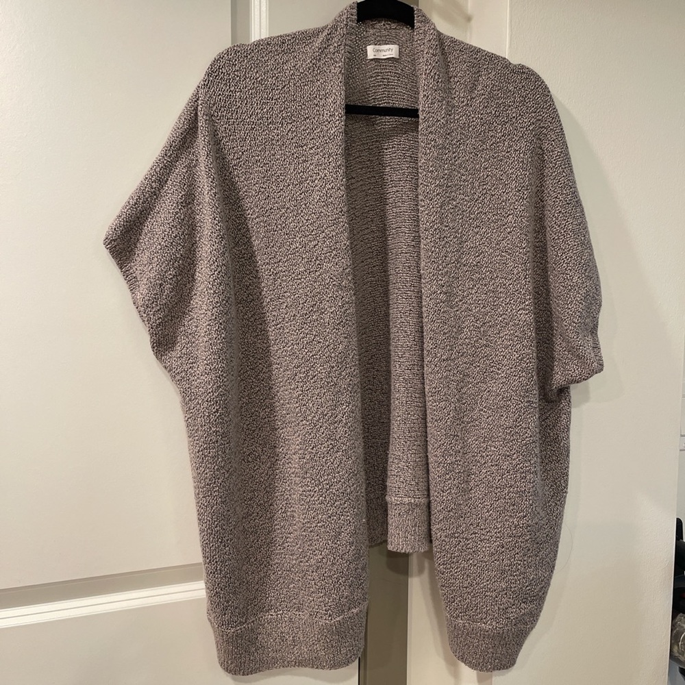 Set of 2 Aritzia cape sweaters - Picture 3 of 6